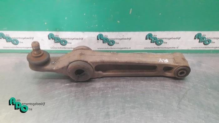 Draagarm rechts-voor van een Opel Agila (Agila 00-), Gebruikt, -, -, Opel