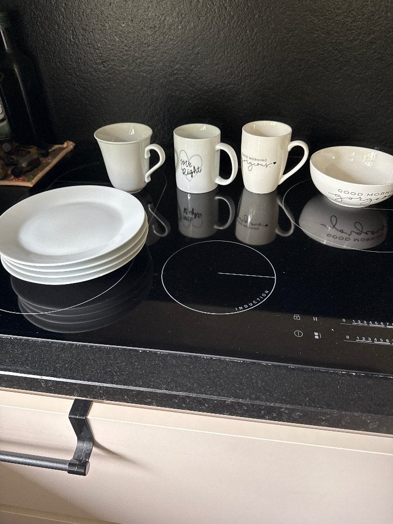 Gratis 3 mokken, Ophalen, Gebruikt, Porselein, Kom(men)