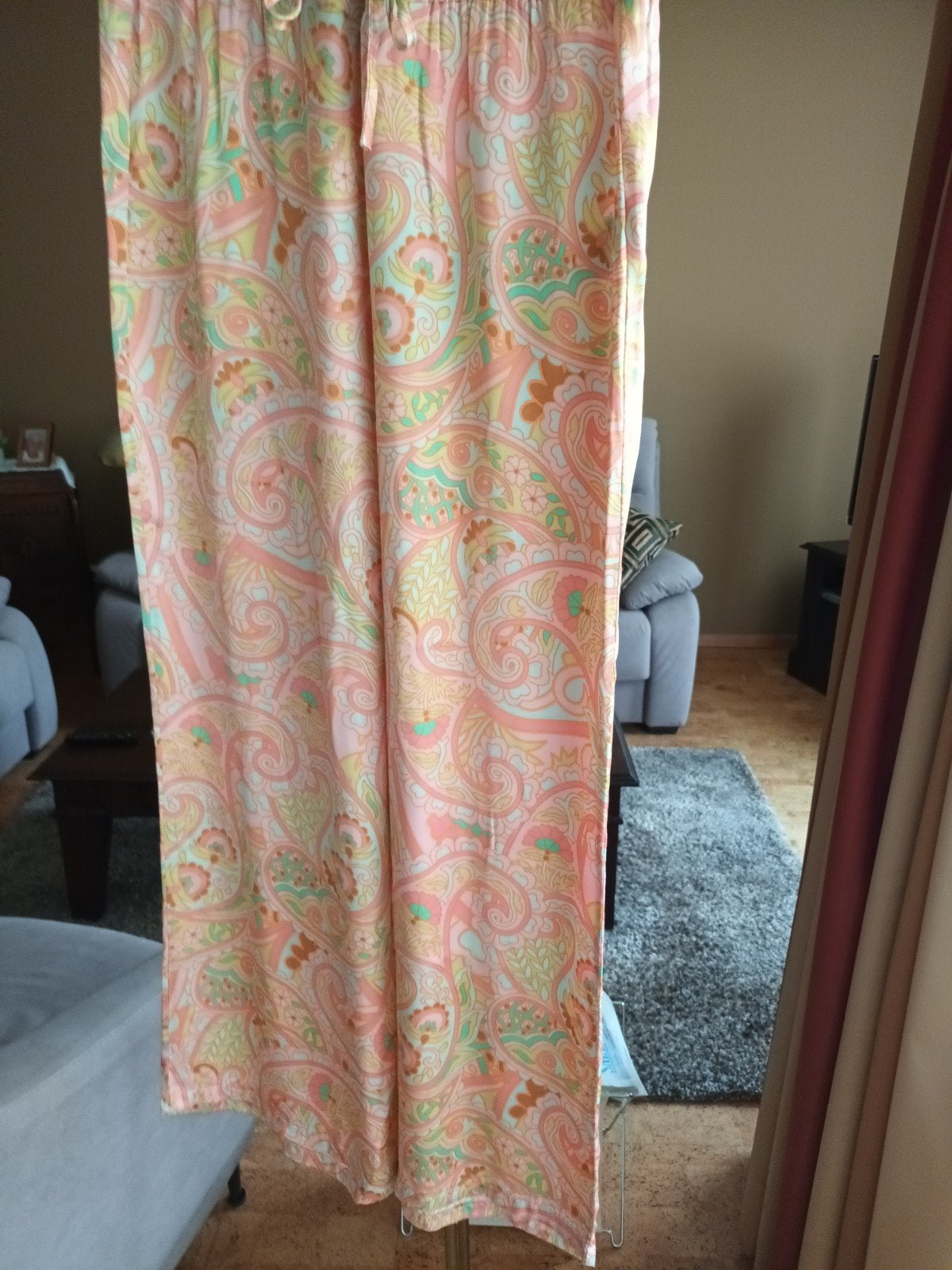 Nieuwe fijne vlot vallende broek  e, Ophalen of Verzenden, Maat 42/44 (L)