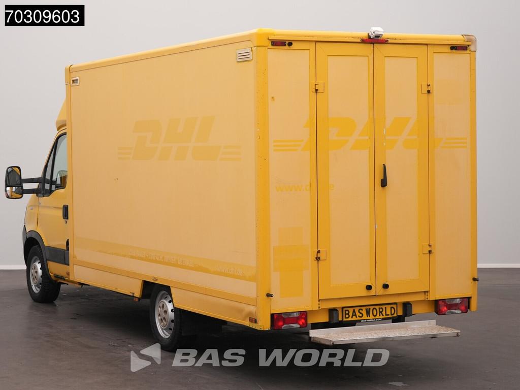 Iveco Daily 35S11 Automaat Luchtvering Zijdeur Bakwagen Meub, Auto's, Bestelwagens en Lichte vracht, Automaat, Stof, Gebruikt