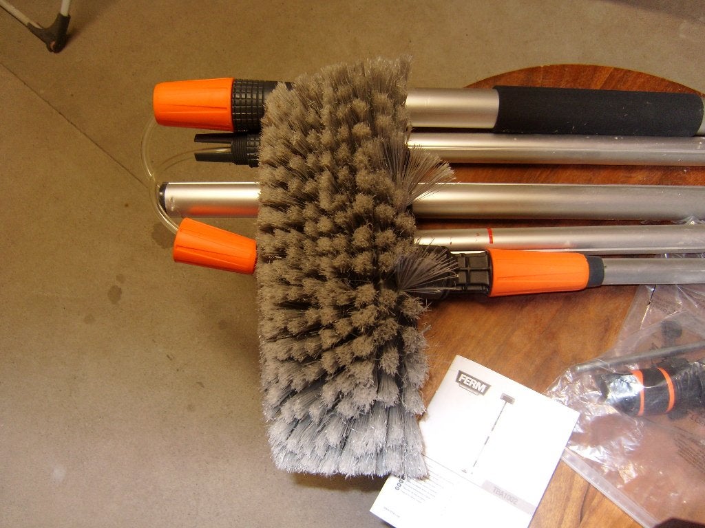 brosse de nettoyage de 5 mètres avec eau incorporée, Bricolage & Construction, Neuf, Aluminium, 4 à 6 mètres, Enlèvement