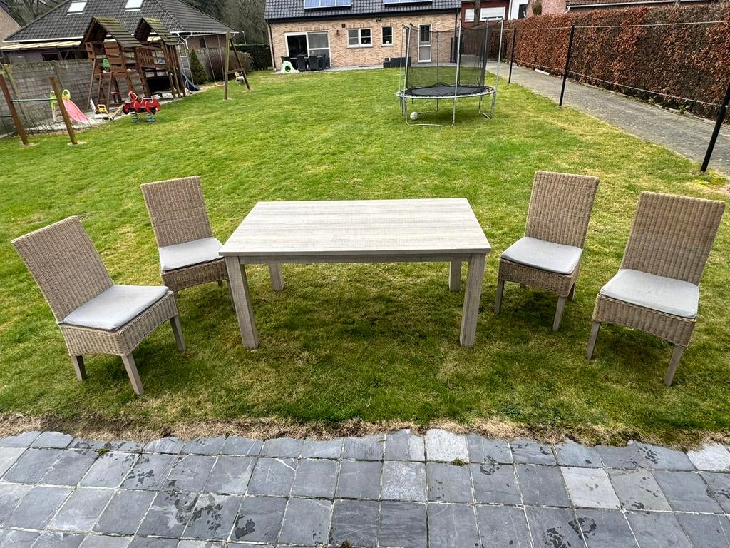 Tafel en 4 stoelen . ( 160 cm x 90 cm x 76 cm ), Ophalen, 50 tot 100 cm, Vijf personen of meer, 150 tot 200 cm