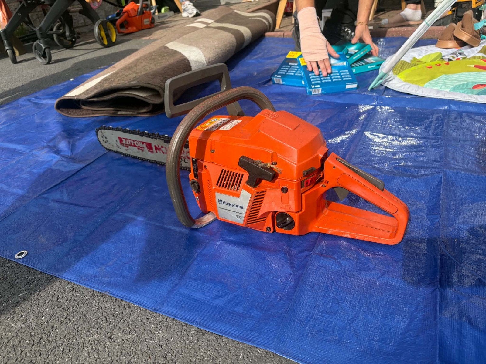tronçonneuse Husqvarna 55, Enlèvement