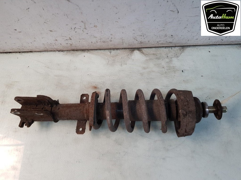 AMORTISSEUR OU ABSORBEUR DE CHOC AVANT DROIT (|8200212633|77, Utilisé, Renault