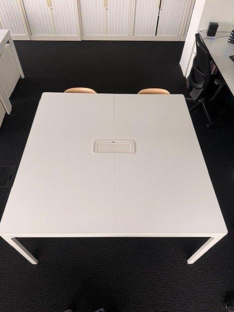 Bureau carré double Ikea BEKANT, Métal, Enlèvement, IKEA, Démontable