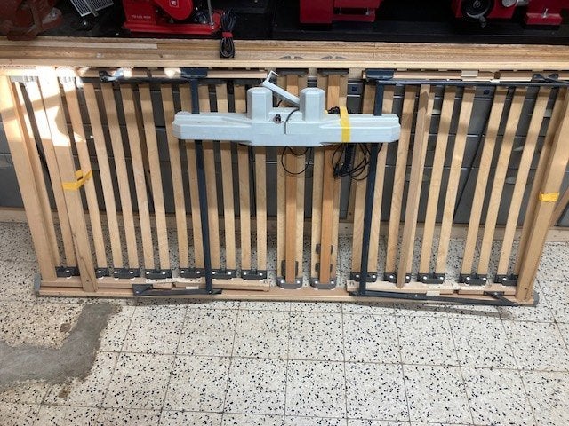 gratis elektrische lattenbodem 90x200, Huis en Inrichting, Ophalen, Gebruikt, 90 cm, Eenpersoons