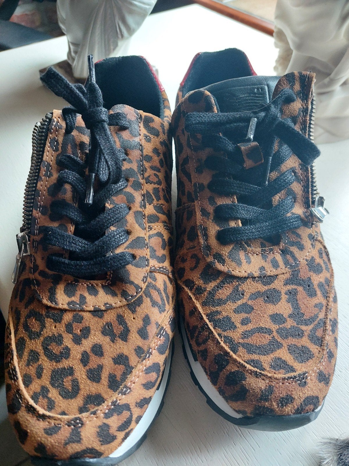 splinternieuwe ongedagen sneakers post xchange, Ophalen of Verzenden, Sneakers