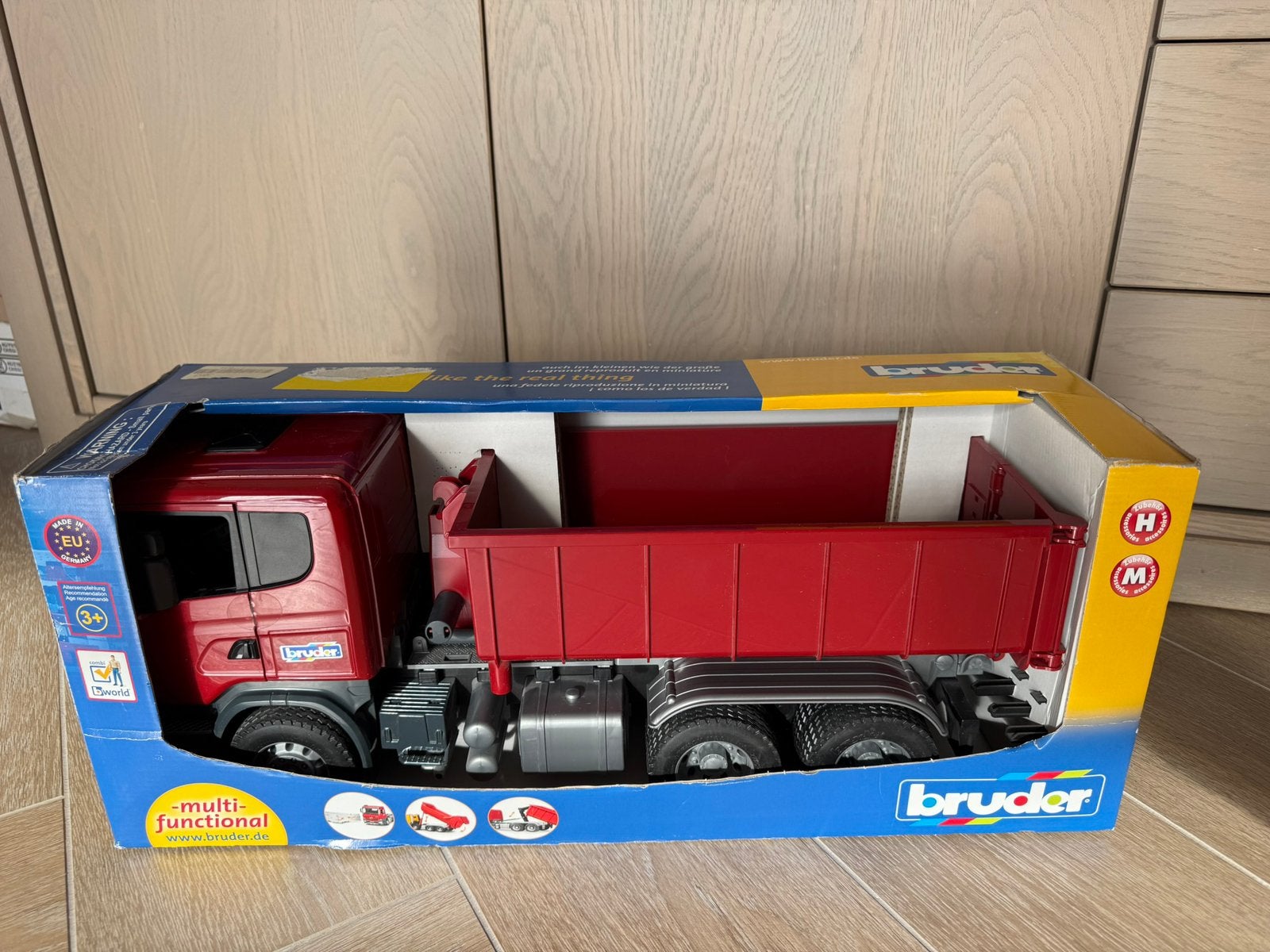 Camion Bruder Scania avec conteneur Nouveau, Enlèvement, Neuf
