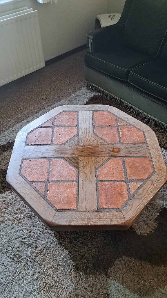 Vintage salontafel van hout en terracotta tegels, Ophalen