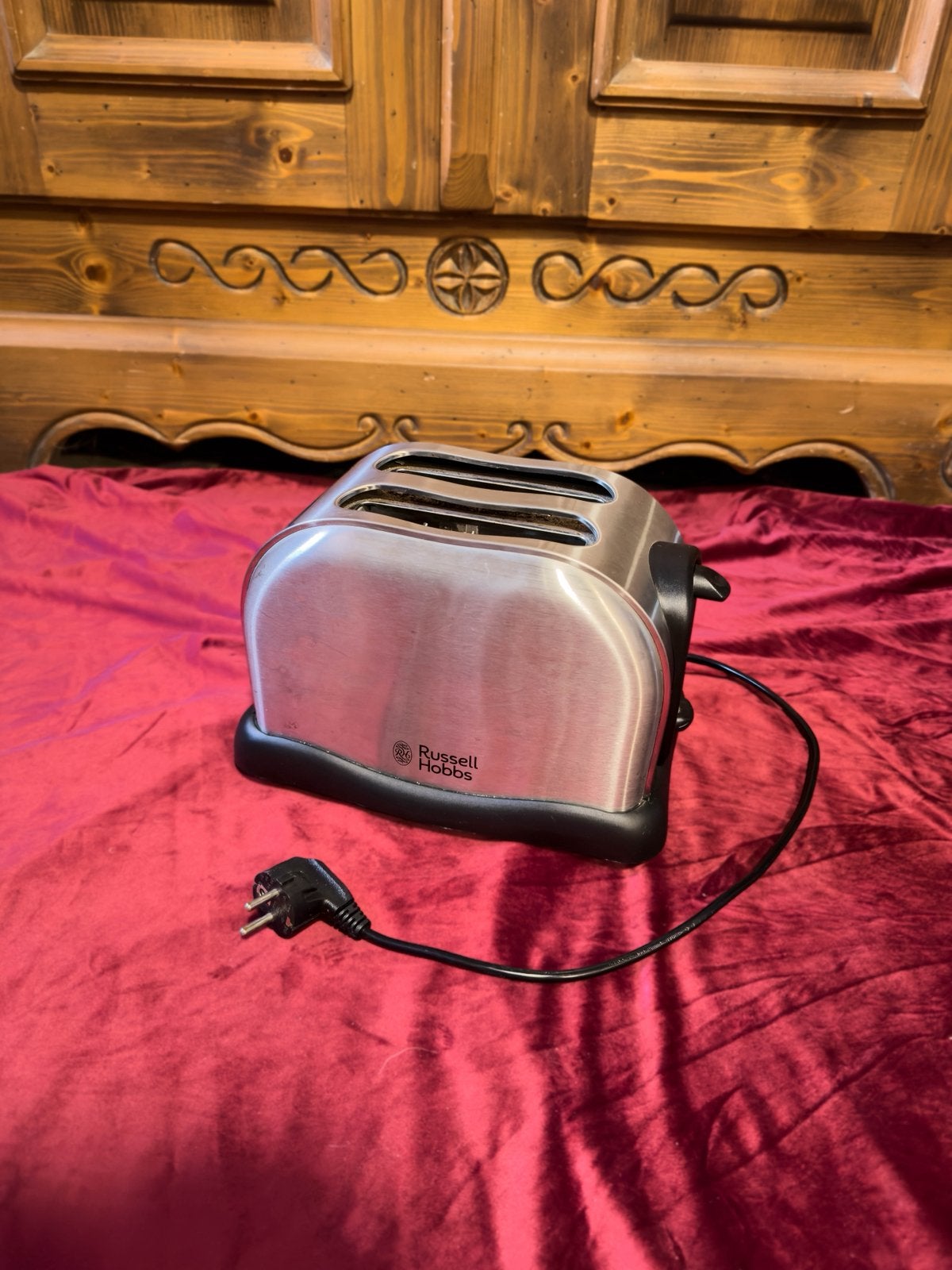 Russell Hobbs broodrooster, Elektronische apparatuur, Ophalen of Verzenden, Gebruikt, Uitneembare kruimellade