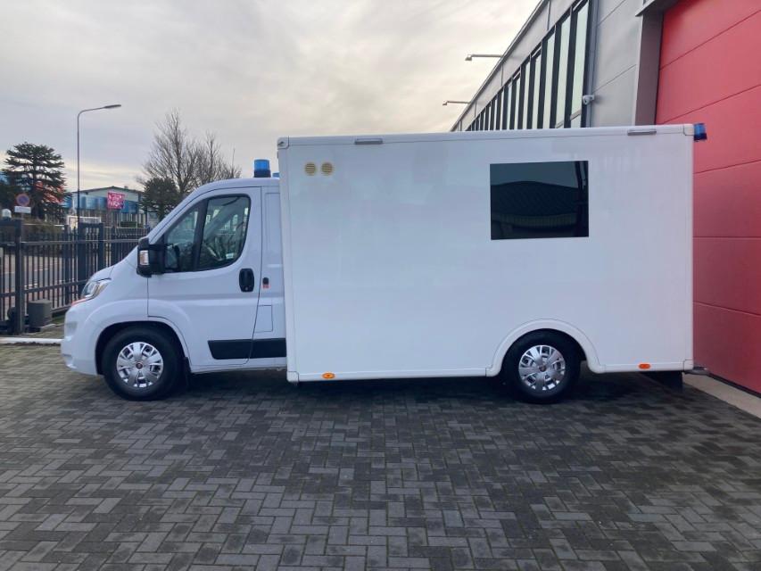 Fiat Ducato Maxi Container Ambulance, Autos, Camionnettes & Utilitaires, Achat, Euro 6, Entreprise, 179 ch