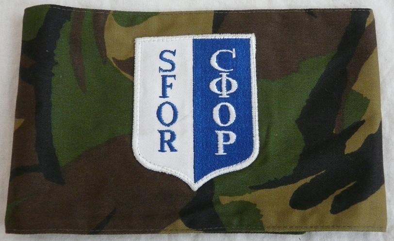 Armband / Armlet, SFOR, Woodland Uitvoering, KL, 1990s(Nr.2), Verzamelen, Militaria | Algemeen, Landmacht, Kleding of Schoenen
