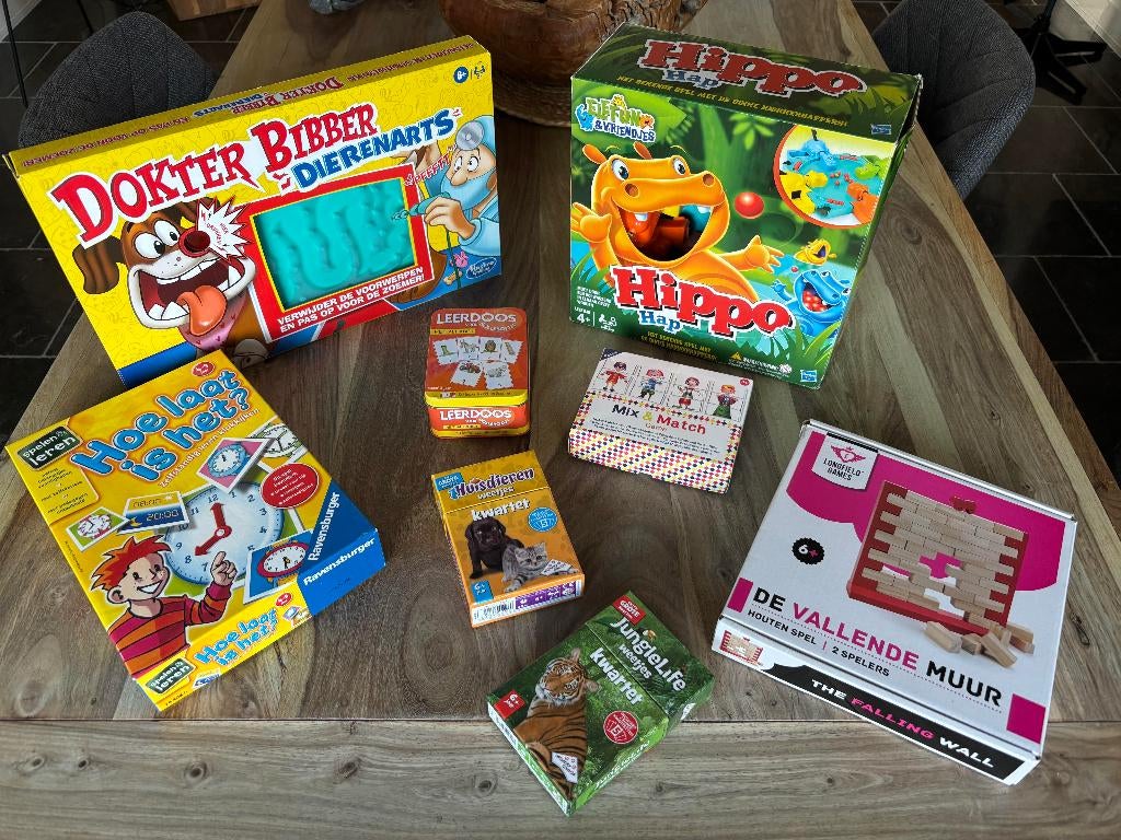 Set met 8 gezelschapsspelletjes, Enlèvement ou Envoi, Utilisé
