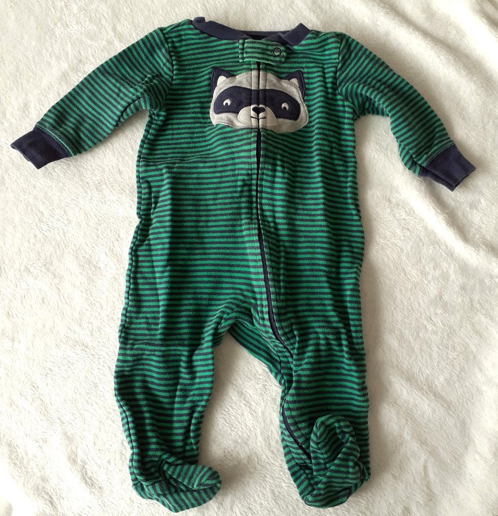 Baby pyjama groen wasbeer Carter's 62-68, Ophalen of Verzenden, Zo goed als nieuw, Jongetje of Meisje, Nacht- of Onderkleding