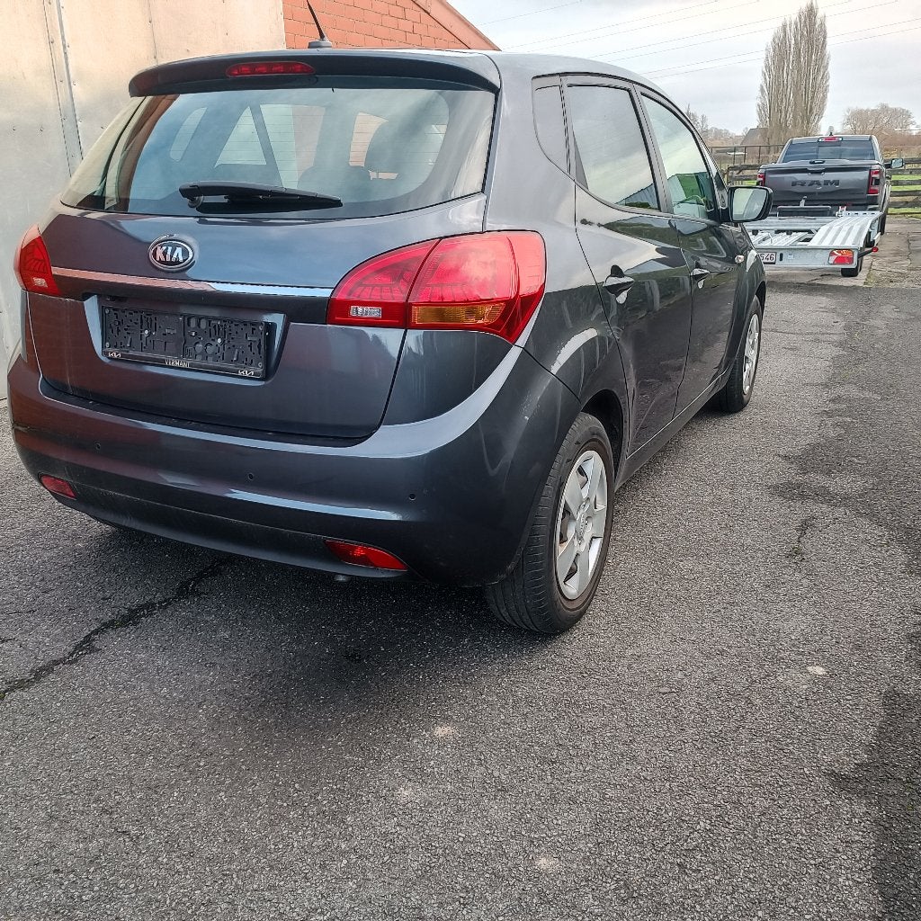 interesante kia venga met nog geen 50000km en opties, Auto's, Voorwielaandrijving, 4 cilinders, 1396 cc, Bedrijf