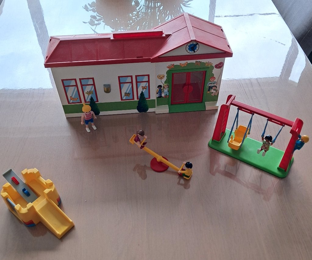 Playmobil school, Bâtiment, Family fun, Comme neuf, Kit complet