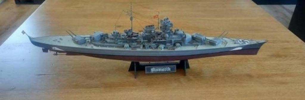 Modelbouw Duitse militaire boot Bismarck, Ophalen