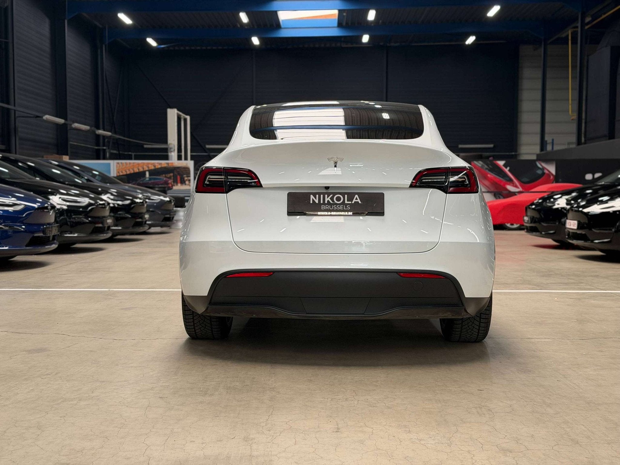 Tesla Model Y RWD - PREMIUM - HIGHWAY AUTOPILOT, Autos, 299 ch, Achat, Entreprise, Noir