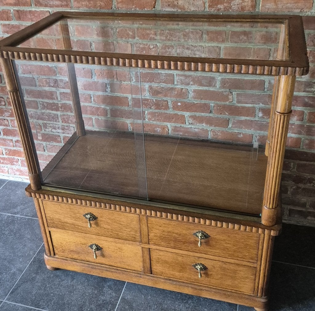 Oude vitrinekast / toonbank, Ophalen, Gebruikt, Eikenhout, Met lade(s)