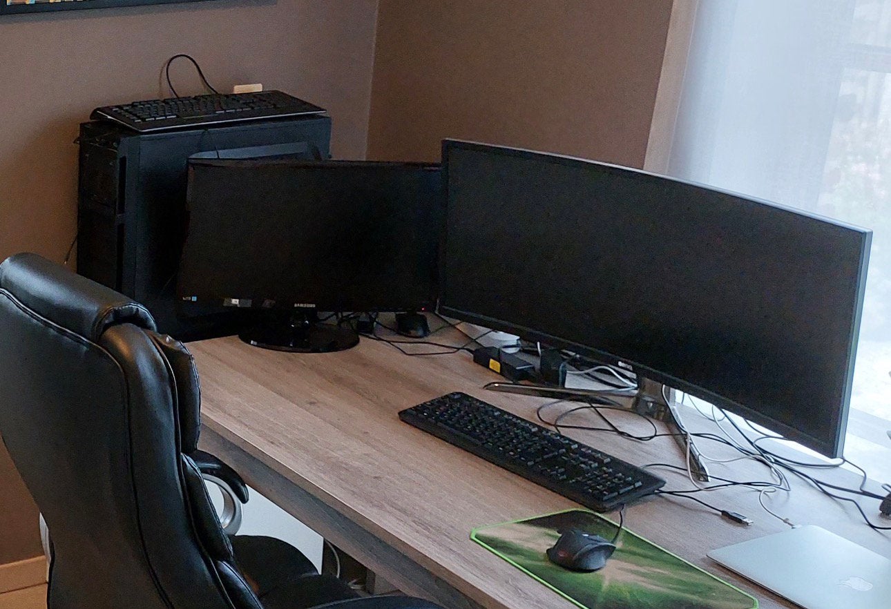 Moniteur ultra-large incurvé BenQ XR3501 144 Hz 3,5 pouces, Informatique & Logiciels, Gaming, 3 à 5 ms, Autres résolutions, Comme neuf