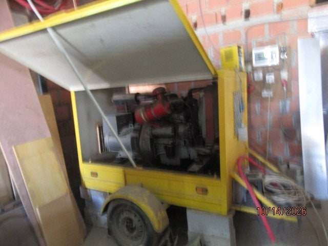 STROOMGROEP 220/380 V., Bricolage & Construction, Enlèvement, Utilisé, 10 à 30 kVA, Démarrage électrique