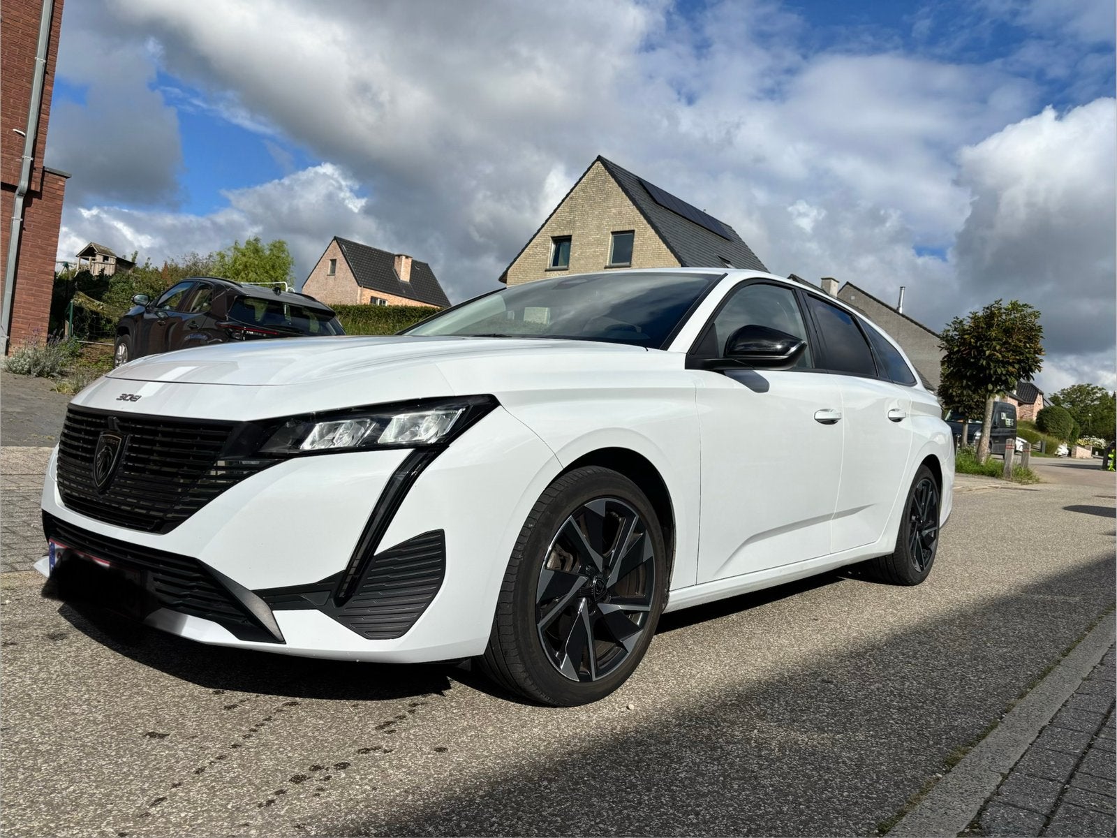 Peugeot 308 SW, Autos, 1385 kg, Achat, 1250 kg, Phares entièrement LED