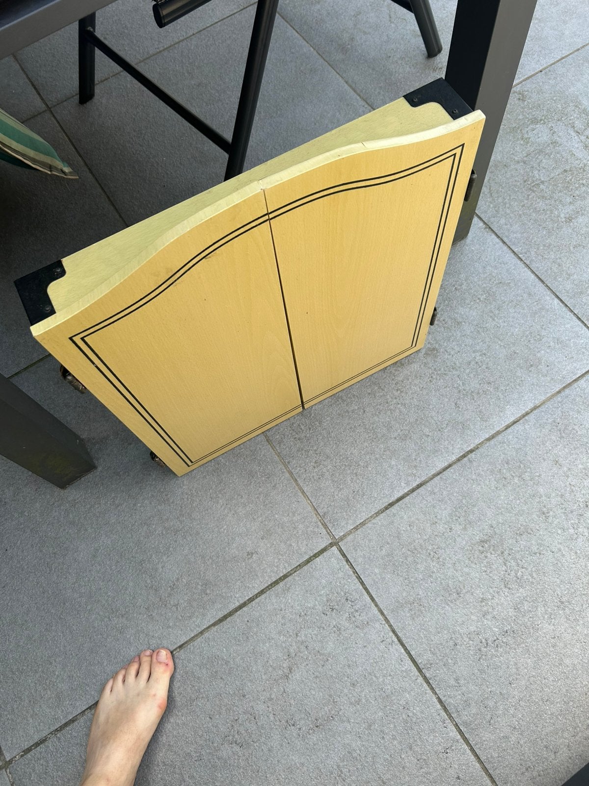dartsbord in kabinet, Ophalen, Gebruikt