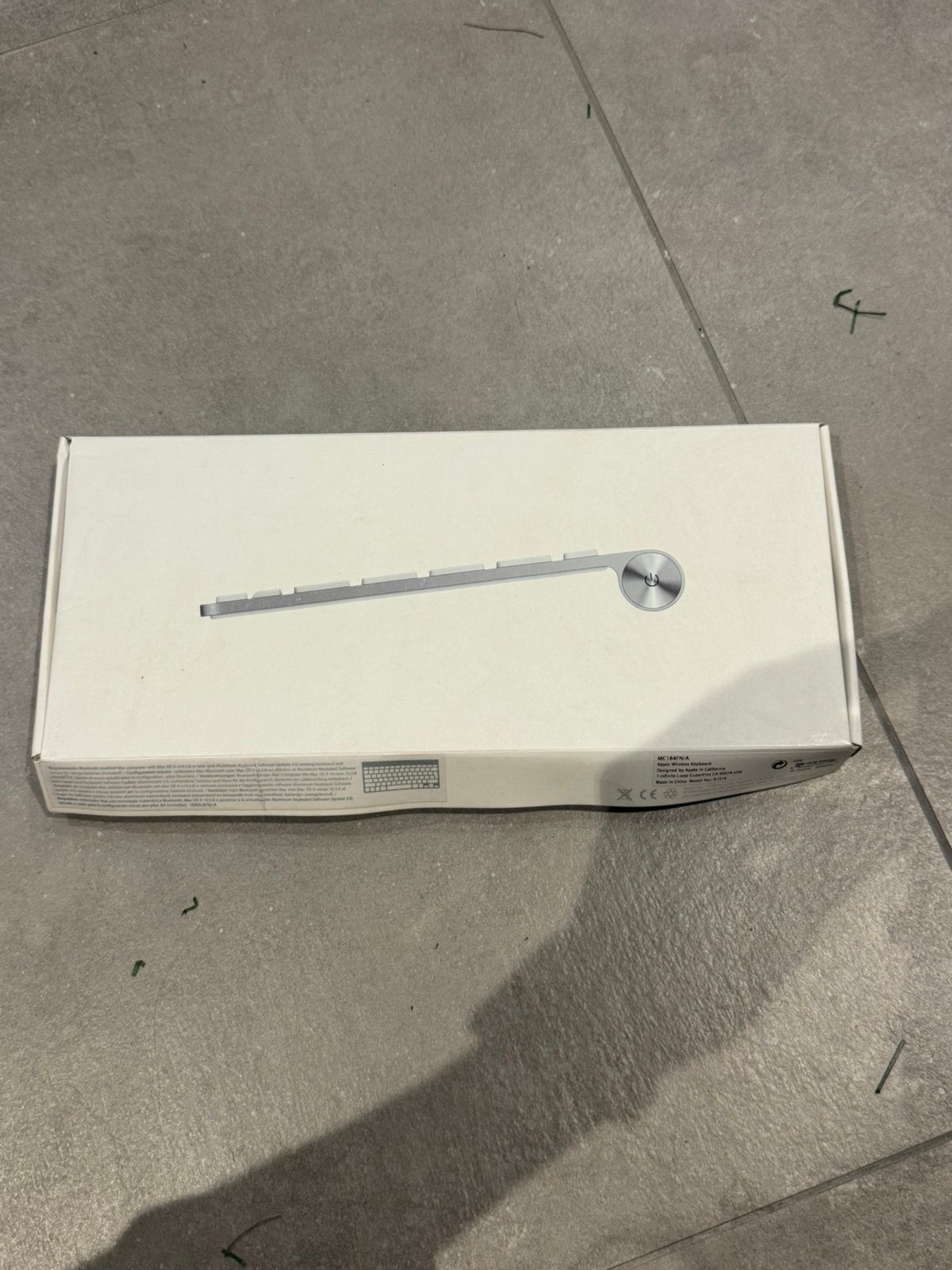 Apple wireless toetsenbord, Computers en Software, Toetsenborden, Ophalen of Verzenden, Zo goed als nieuw