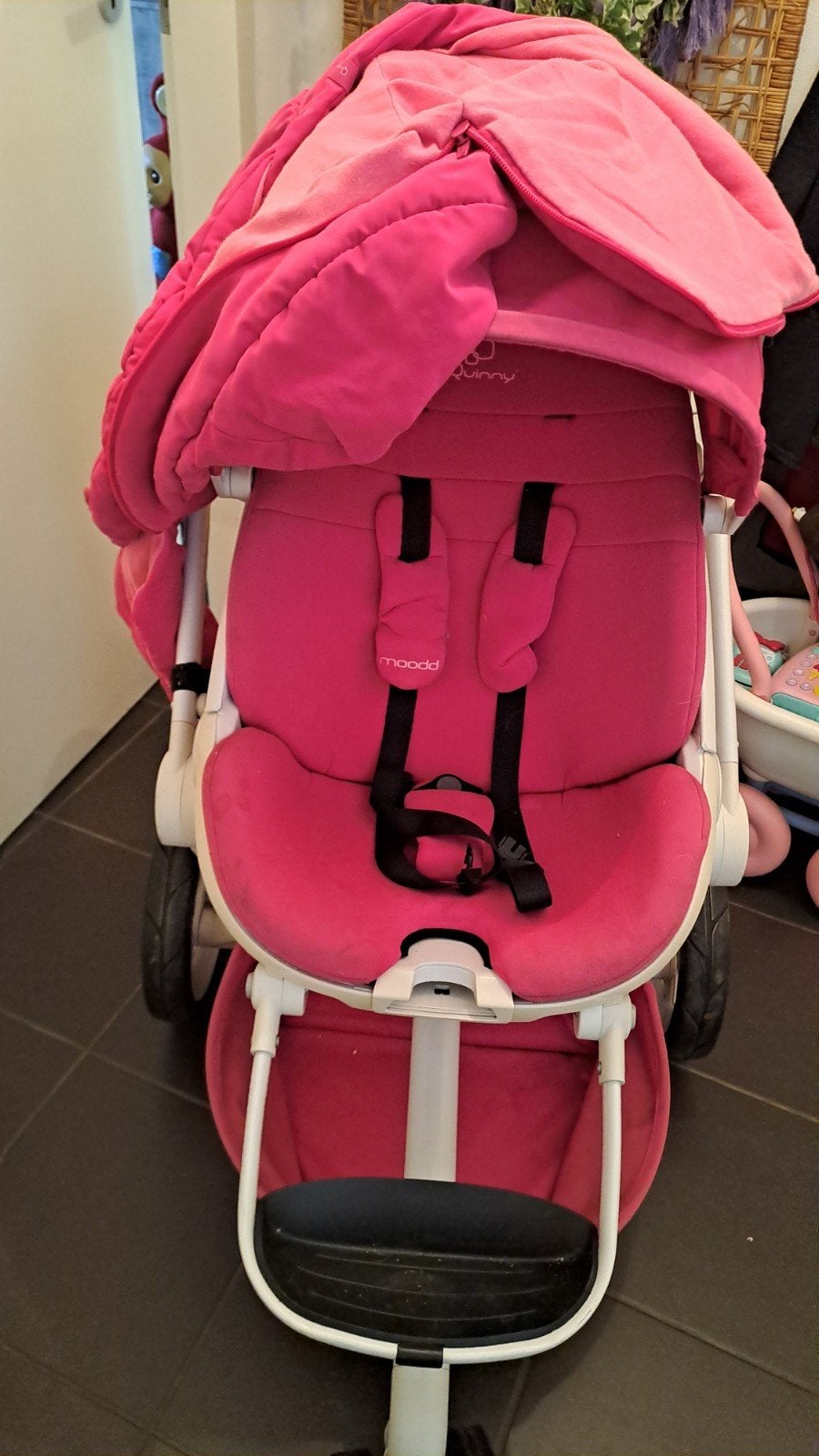 poussette fille rose fushia quinny, Enfants & Bébés, Enlèvement ou Envoi, Quinny