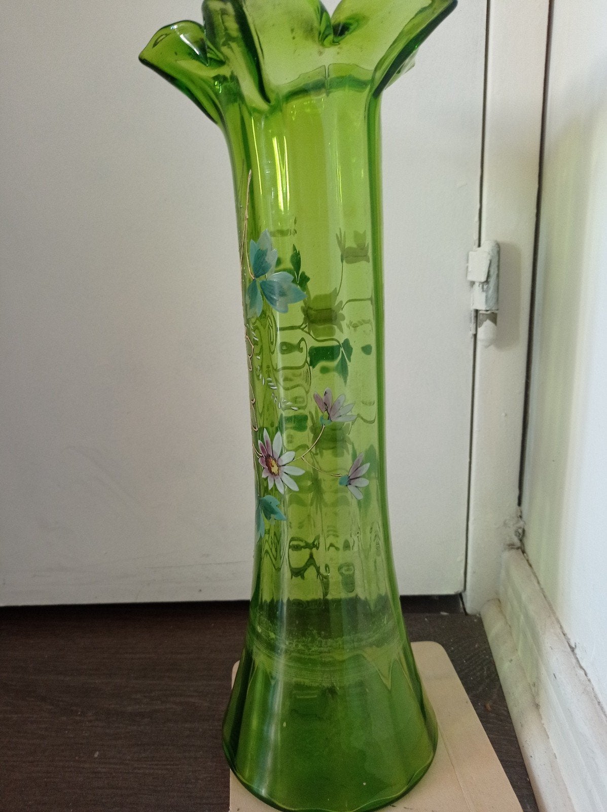 Vase Art nouveau vert fleuri, Antiquités & Art, Enlèvement