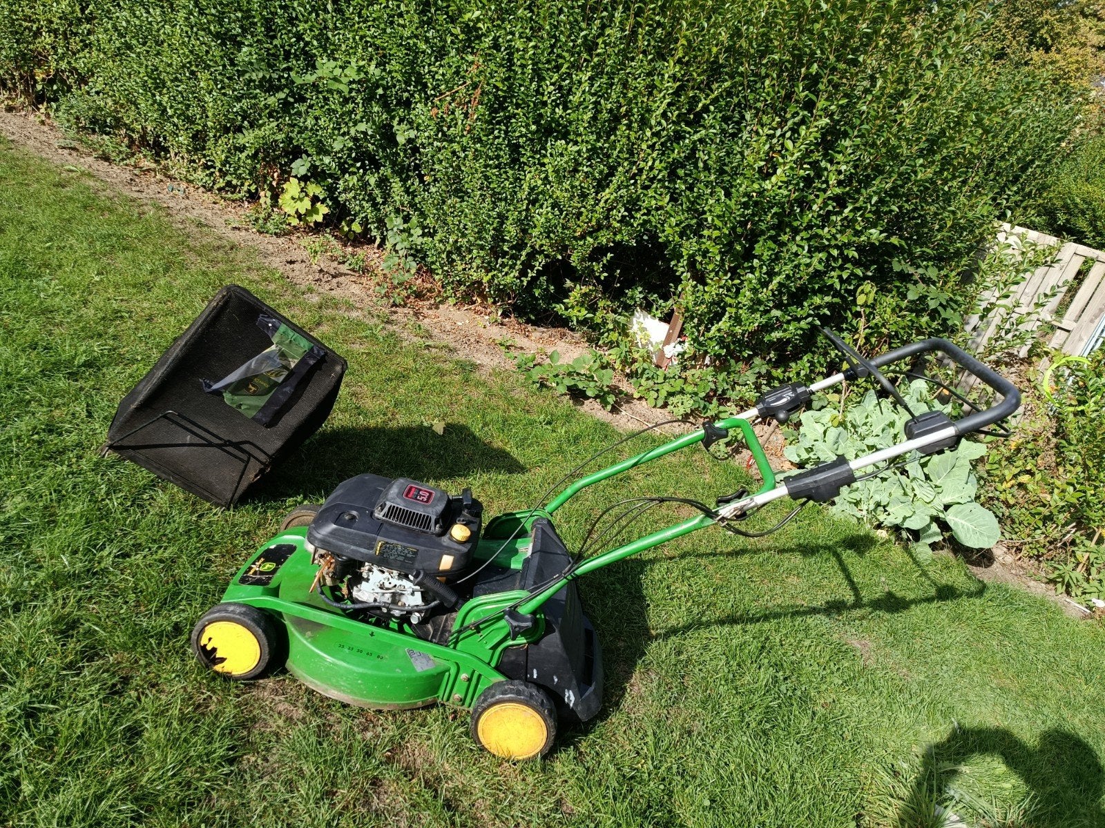 tondeuse jhon deere.Ça fonctionne bien., JOHN DEERE, 40 à 49 cm, Enlèvement, Utilisé