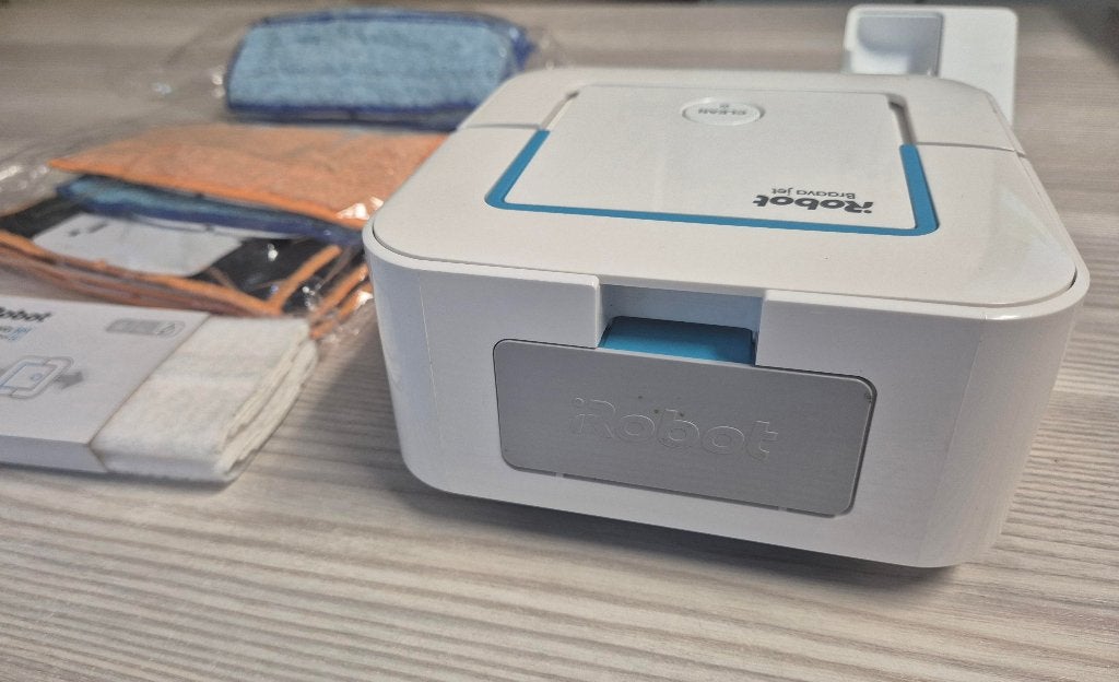 iRobot Braava Jet 250 Dweilrobot, Elektronische apparatuur, IRobot, Dweilfunctie, Ophalen of Verzenden, Zo goed als nieuw