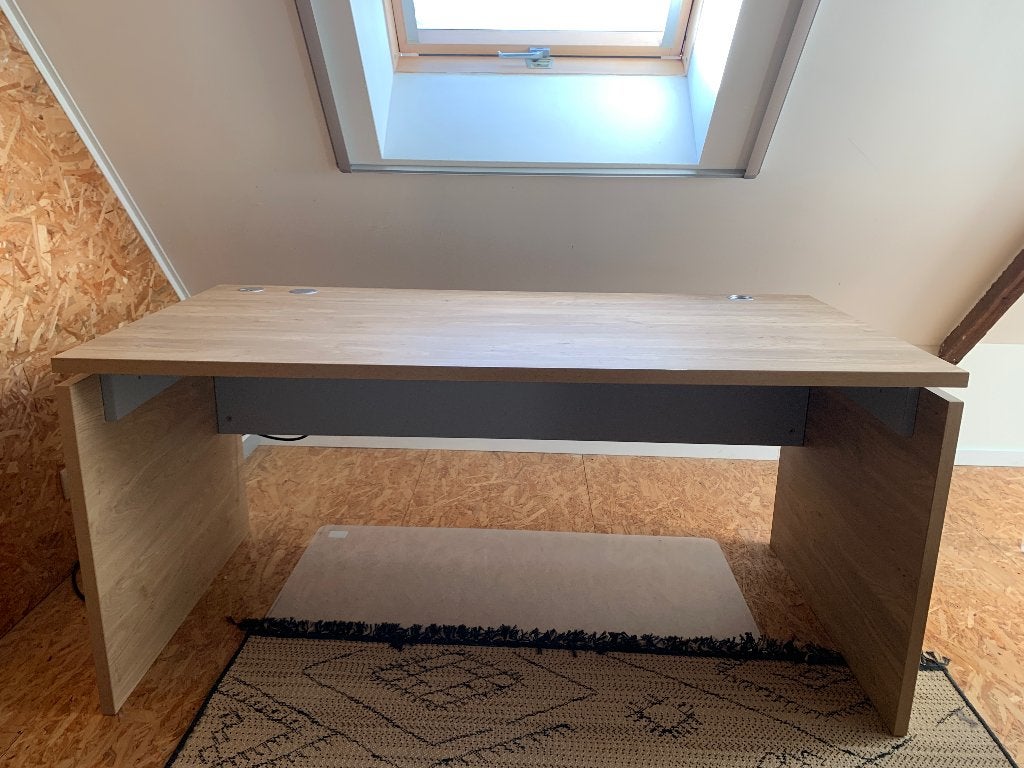 Bureau, Huis en Inrichting, Bureaus, 160 cm, Gebruikt, Hout, Bruin