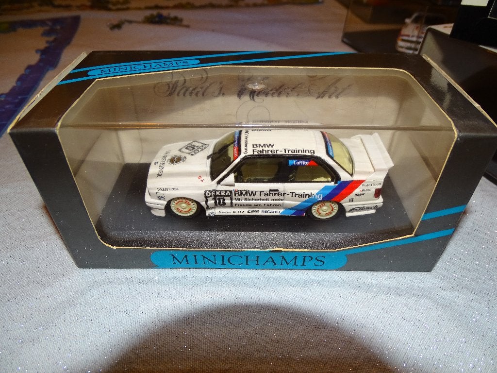 Minichamps BMW E30 DTM #10 1/43, Enlèvement ou Envoi, Neuf, Voiture, MiniChamps