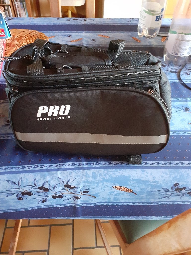sacoche de vélo pour mettre sur porte bagage, Enlèvement, Neuf, Panier de vélo