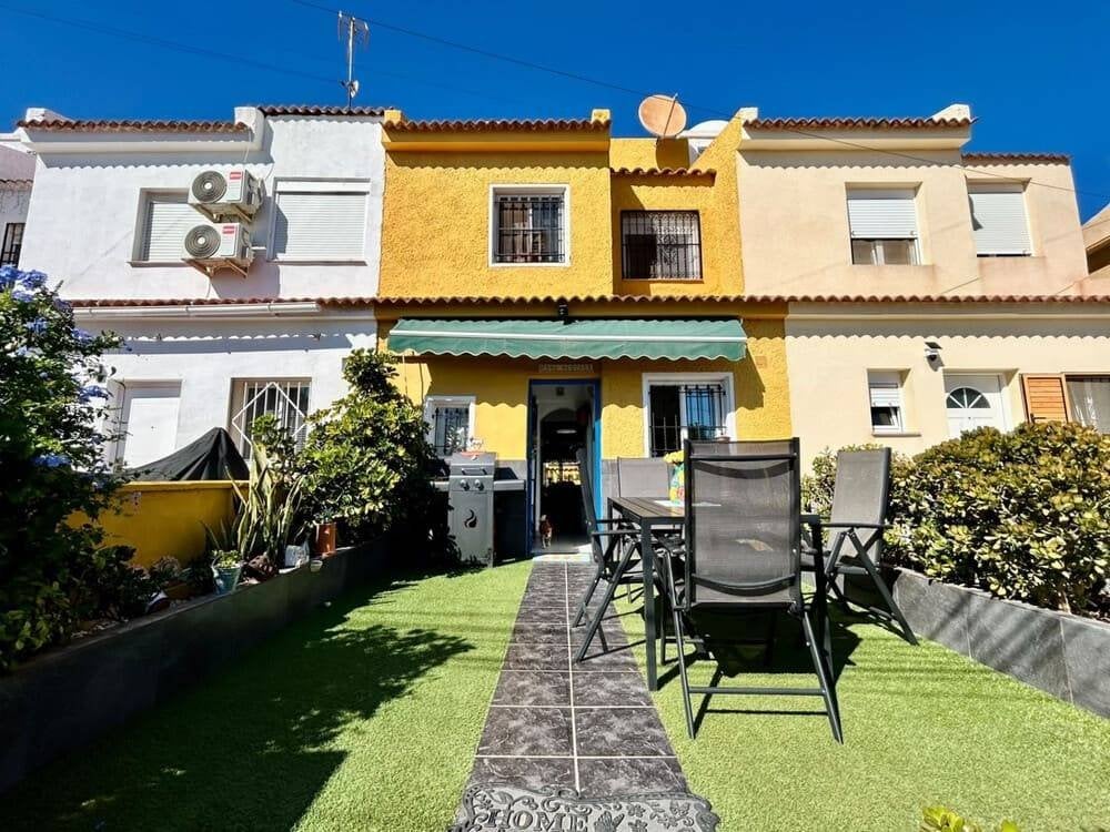 Verzorgde duplex woning met tuintje/Torrevieja, Immo, Torrevieja, Spanje, Woonhuis, 3 kamers