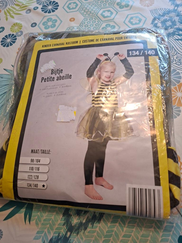 Deguisement Petite Abeille. Taille  9-10 ans. Neuf., Enlèvement ou Envoi