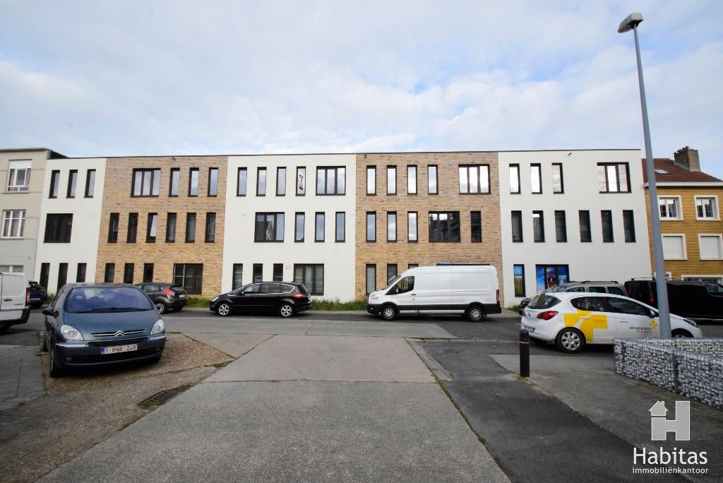 Instapklaar 2 slpk appartement, Immo, 50 m² of meer, Provincie West-Vlaanderen