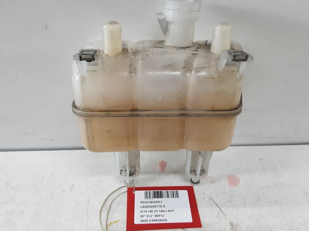 VASE D'EXPANSION Peugeot Boxer (U9) (01-2006/12-2023), Kontakt-peugeot@peugeot.com, Utilisé, Peugeot Deutschland GmbH, Bahnhofsplatz
65423  Rüsselsheim, DE