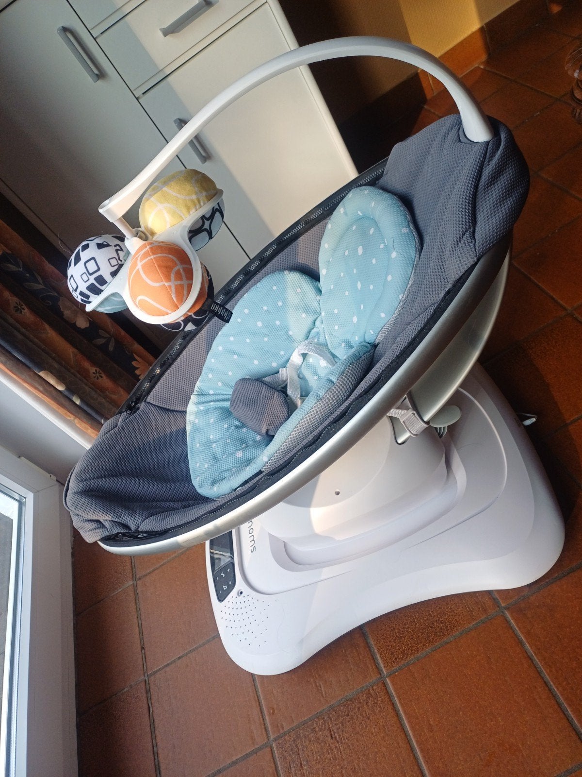 Elektrische schommelstoel 4moms, Kinderen en Baby's, Wipstoeltjes, Ophalen, Schommelstoel