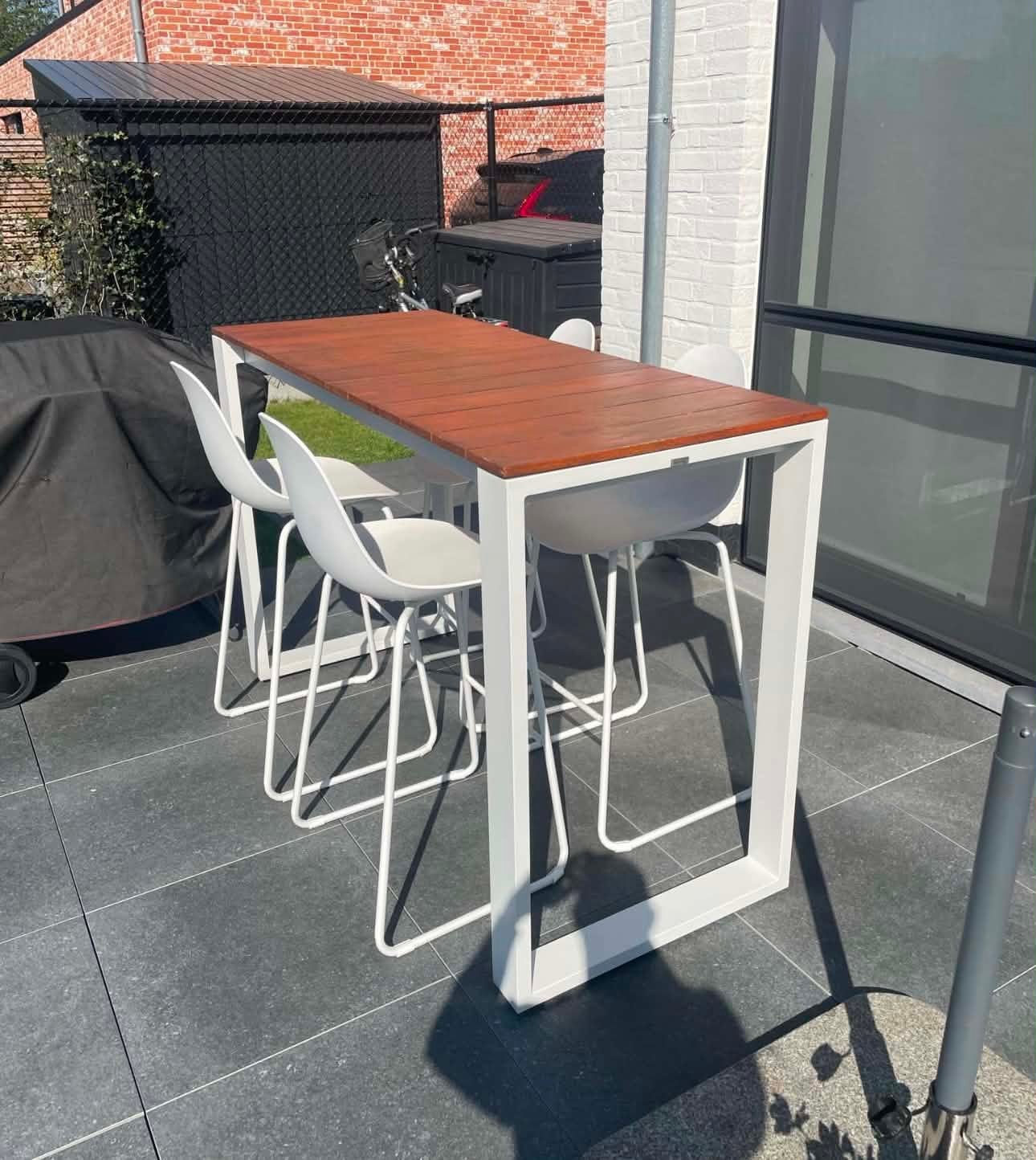 Tuinset BRISTOL ( tafel + stoelen ), Enlèvement, Comme neuf