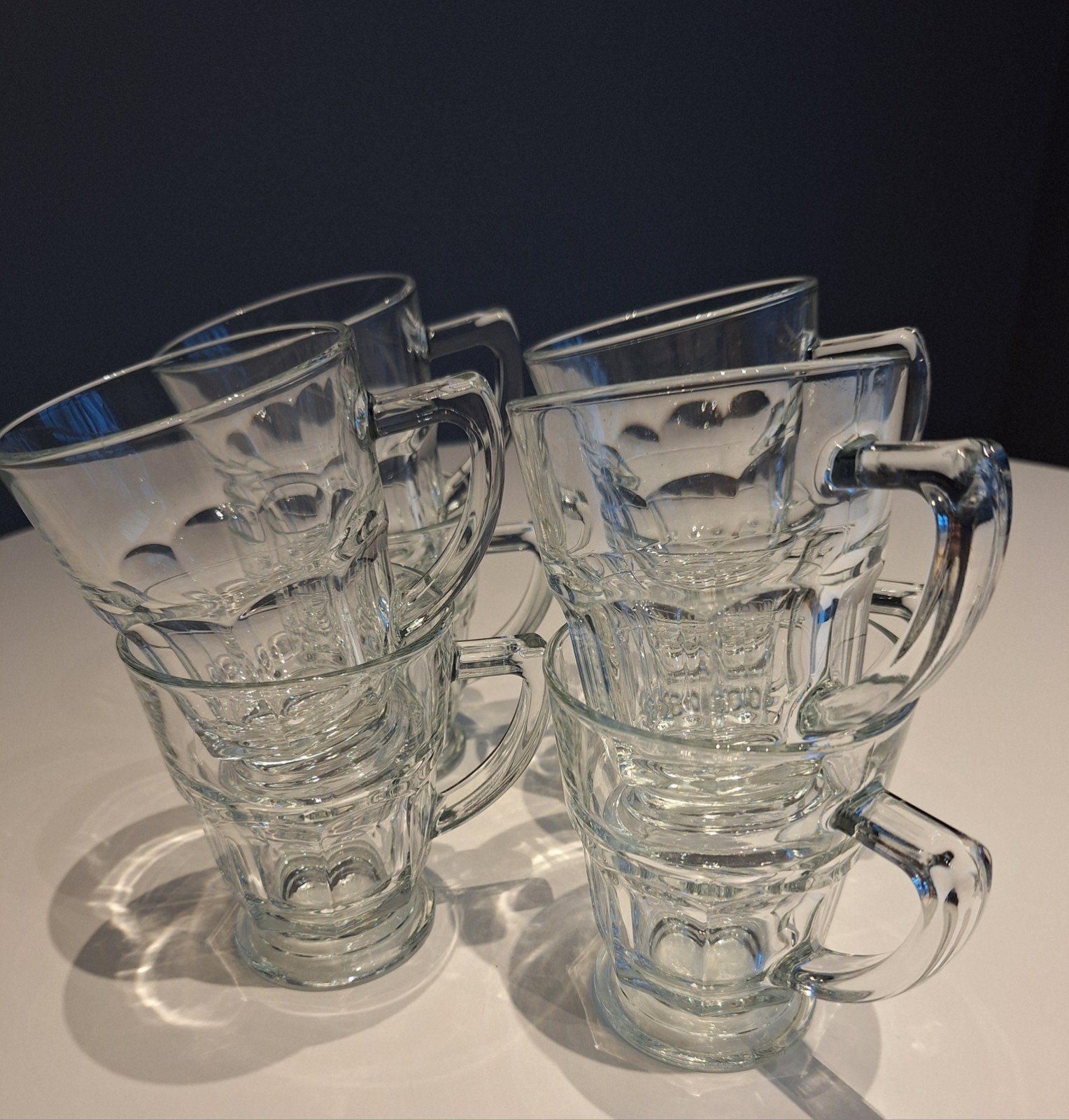verres à thé, Enlèvement