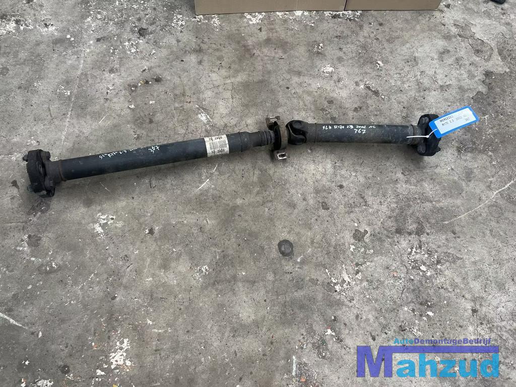 MERCEDES SLK R170 2.3 Compressor aandrijfas cardanas 1704102, Auto-onderdelen, Gebruikt, Mercedes-Benz AG, Mercedes-Benz, Mercedesstrasse 120
70372  Stuttgart, DE