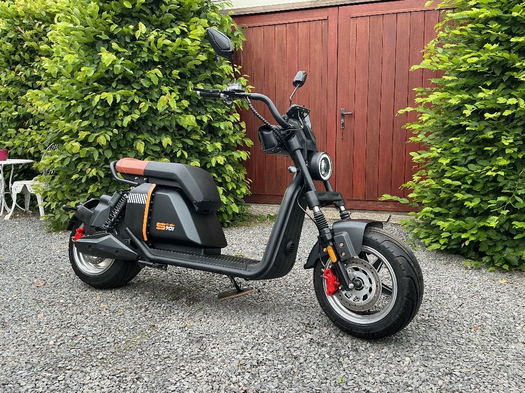 E chopper sport 701, Fietsen en Brommers, Brommers | Overige merken, Ophalen, Klasse B (45 km/u), Zo goed als nieuw