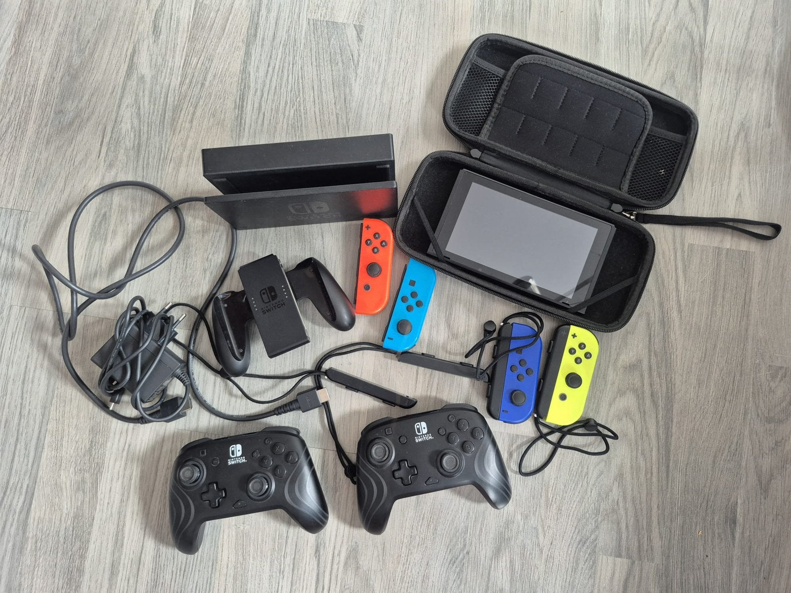 Nintendo Switch — compleet pakket, Ophalen, Zo goed als nieuw