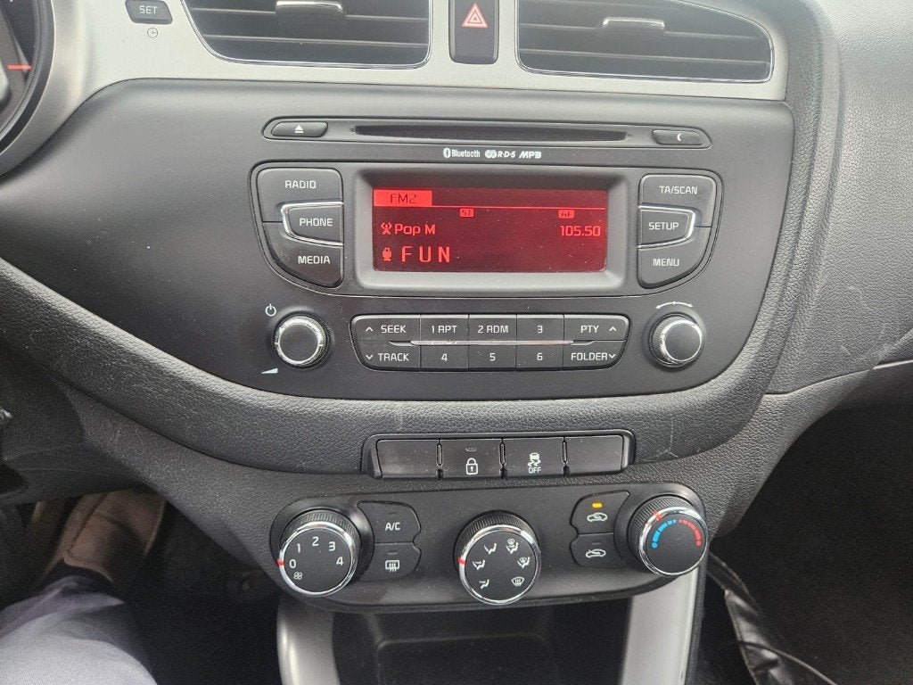 Kia Ceed / cee'd 1.4 i️+32479094559 AIRCO️ BLUETOOTH, Autos, Kia, Euro 5, Achat, Entreprise, Boîte manuelle