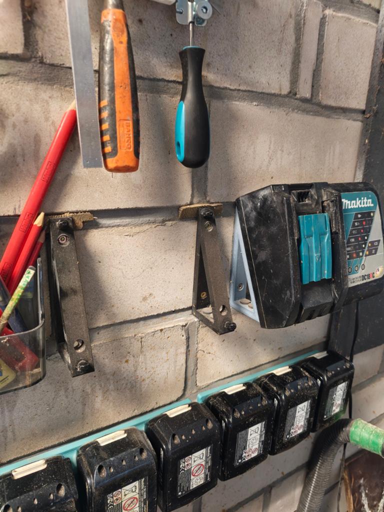 Laderhouder makita Werkbus / Werkplaats, Enlèvement ou Envoi