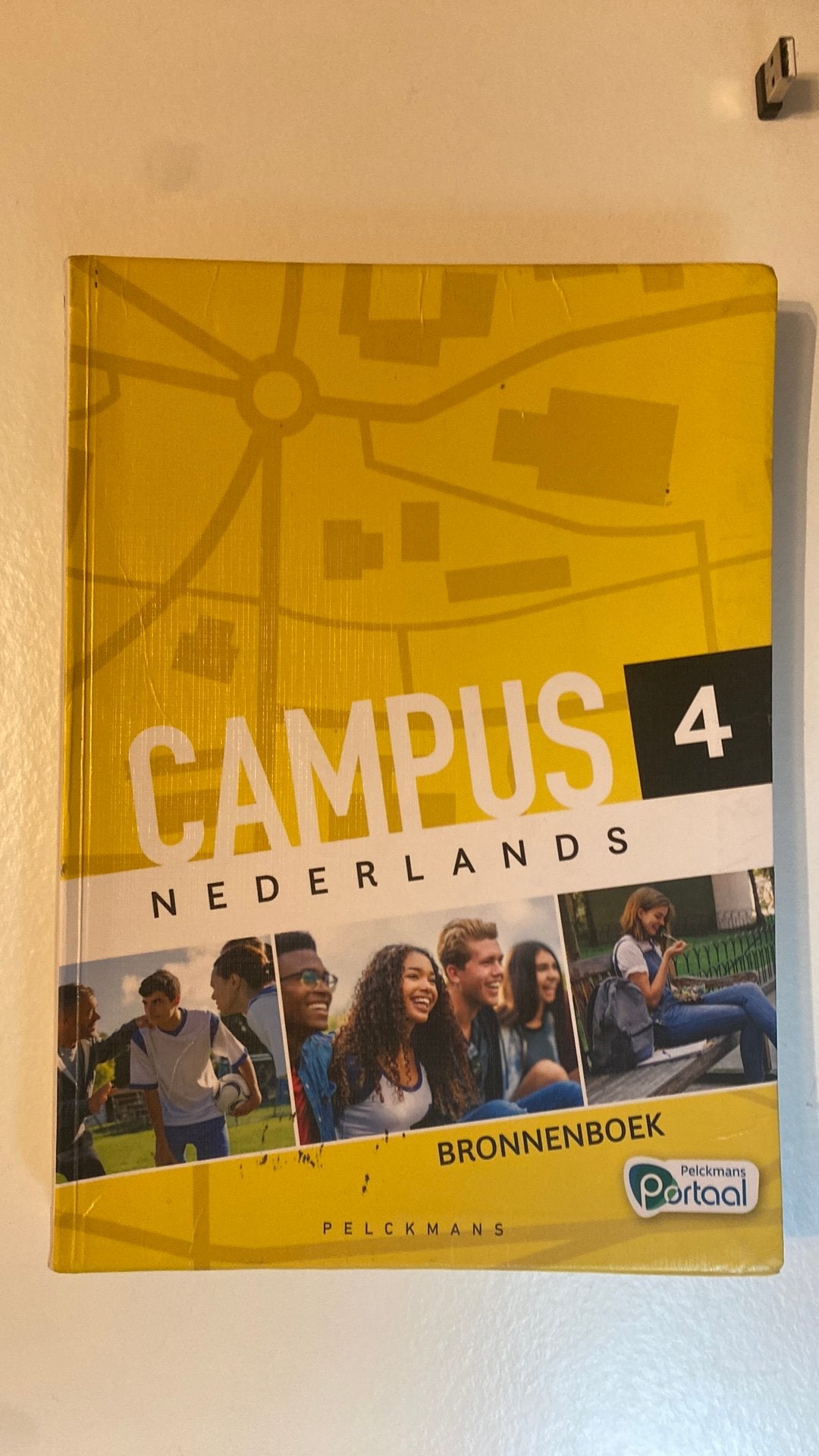 Campus 4 Nederlands bronnenboek, Boeken, Ophalen of Verzenden, Zo goed als nieuw, ASO, Nederlands