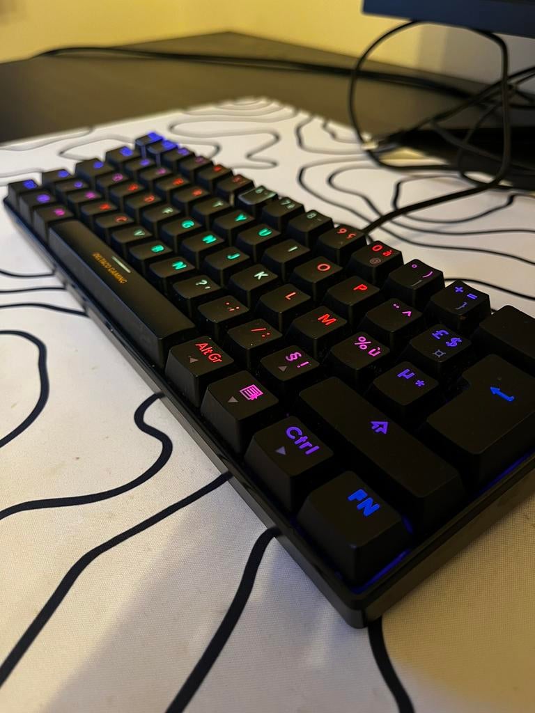Deltaco Gaming Keyboard, Computers en Software, Ophalen, Gebruikt, Gaming toetsenbord, Azerty
