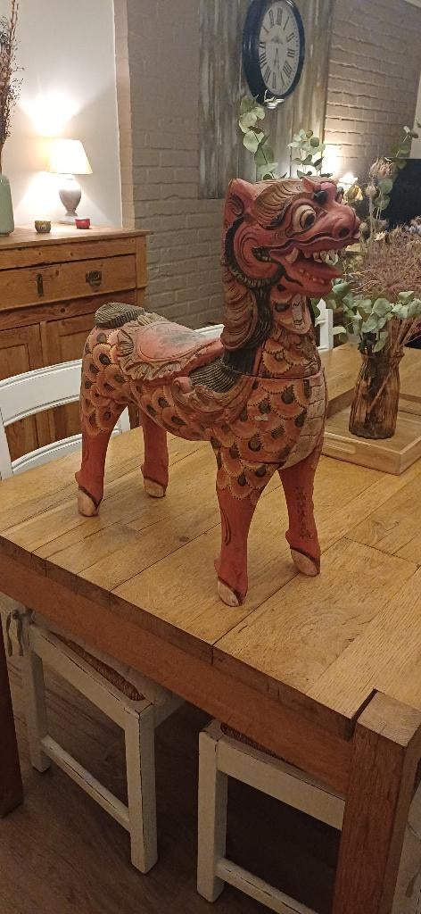 Chinees beeld in hout, Ophalen, Hout, Beeld